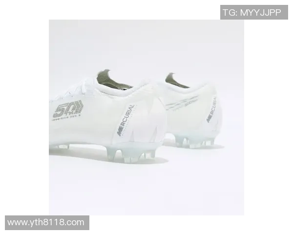 足球球鞋贴纸的创意设计与个性化定制趋势探讨